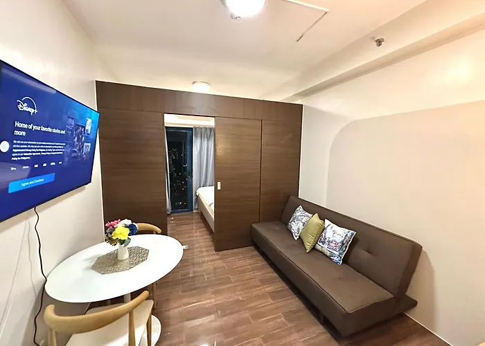 Comfy Makati Wifi, Netflix And 马尼拉