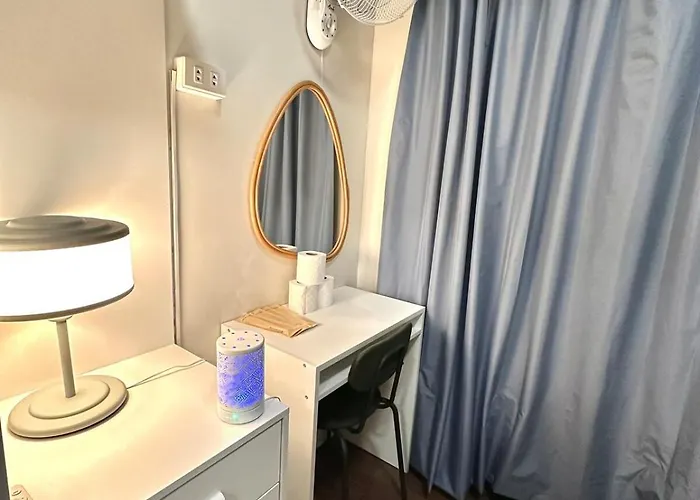 Comfy Makati Wifi, Netflix And * 马尼拉