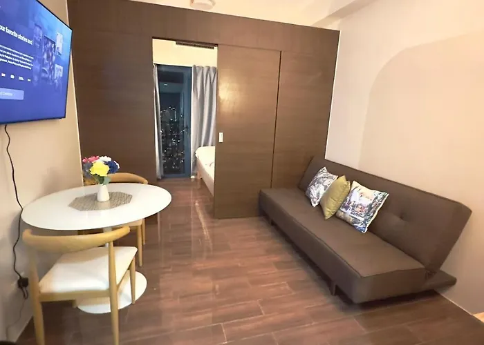 公寓 Comfy Makati Wifi, Netflix And 马尼拉